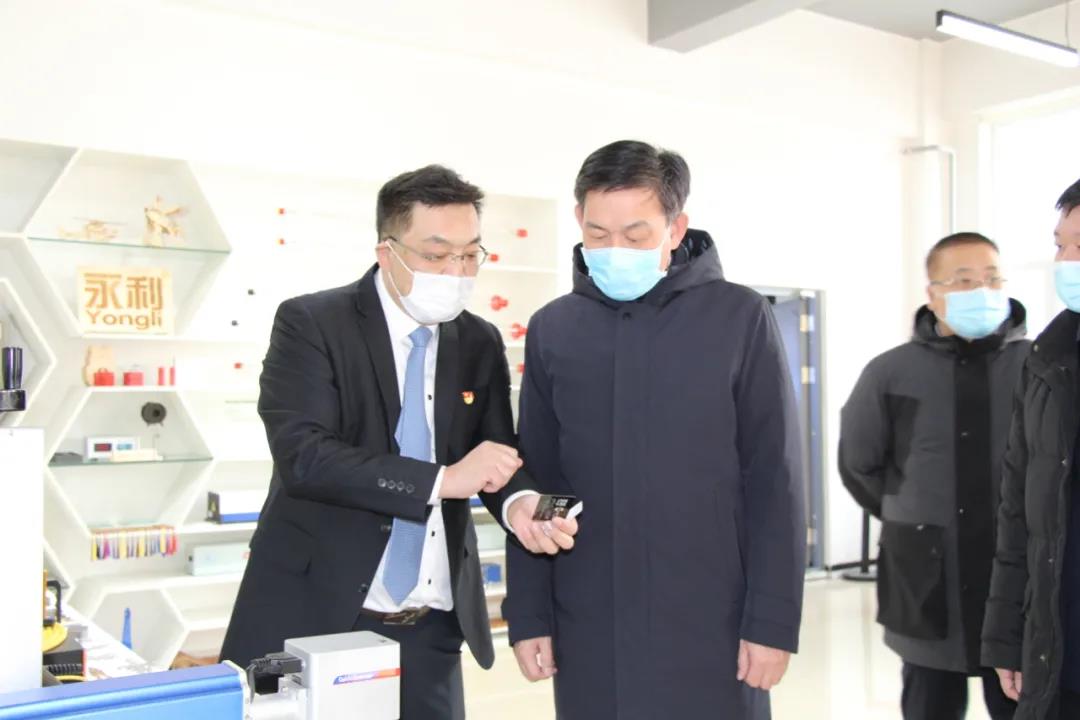 1615187603721886.jpg q7.jpg